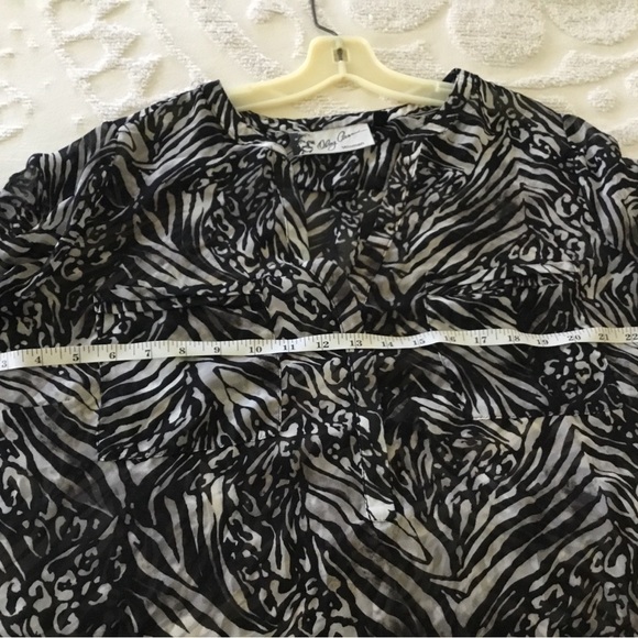 Women’s Blouse Sz. 1X - Picture 5 of 8